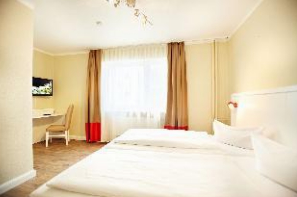 Hotel Ostseehalle Kiel by Premiere Classe Image 12