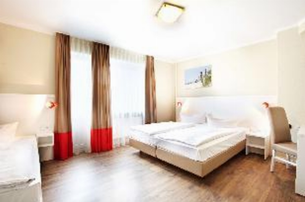 Hotel Ostseehalle Kiel by Premiere Classe Image 13