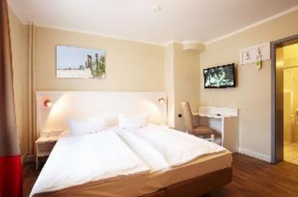 Hotel Ostseehalle Kiel by Premiere Classe Image 14